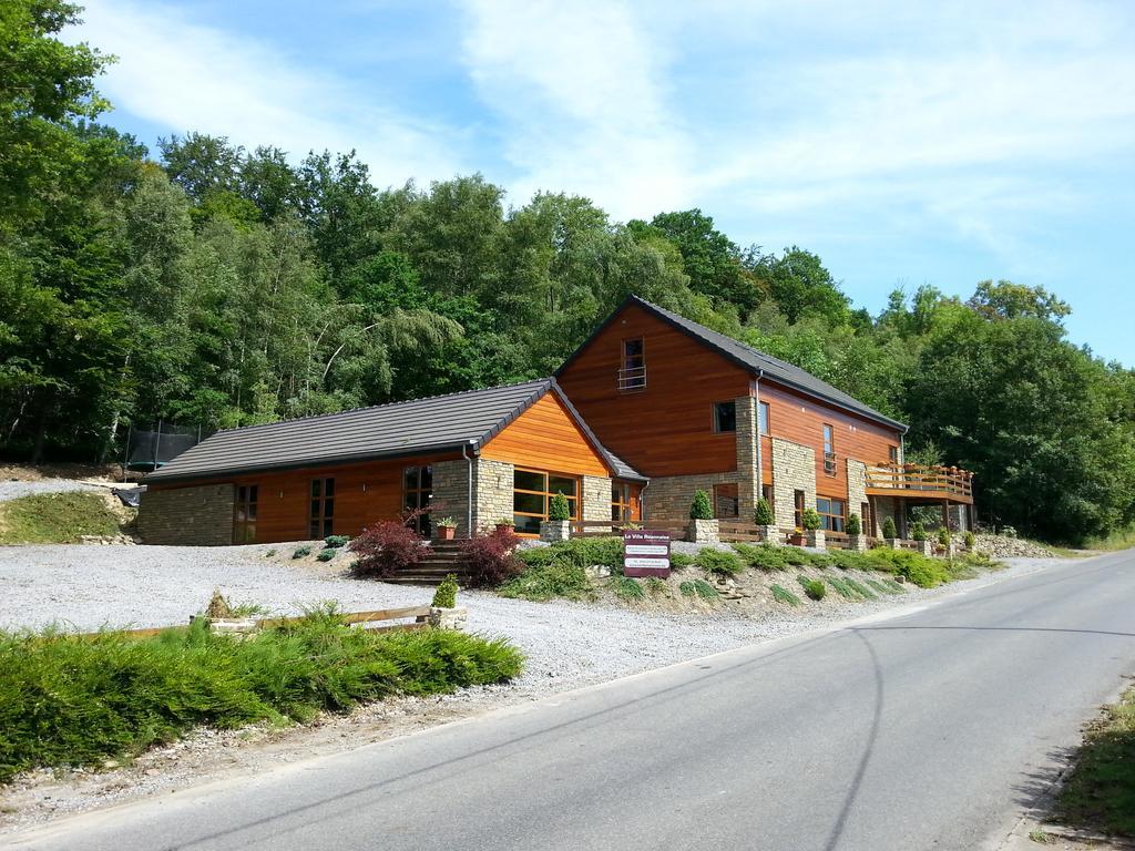 סטומונט La Villa Roannaise חדר תמונה